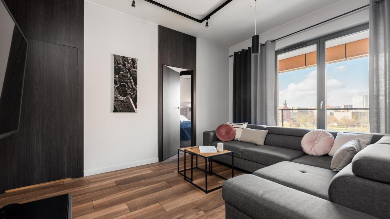 Flatbook - City Center Apartments Brabank With Parking Gdańsk Kültér fotó
