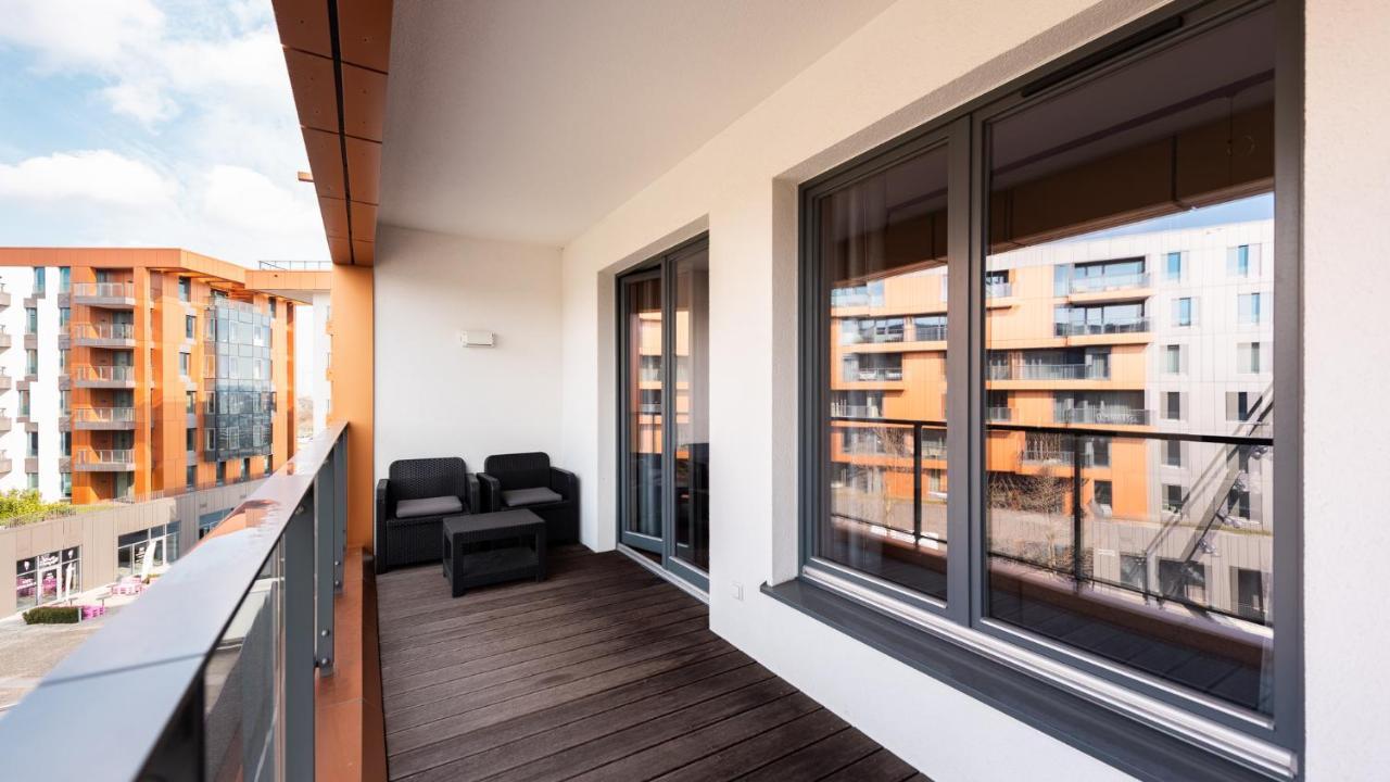 Flatbook - City Center Apartments Brabank With Parking Gdańsk Kültér fotó